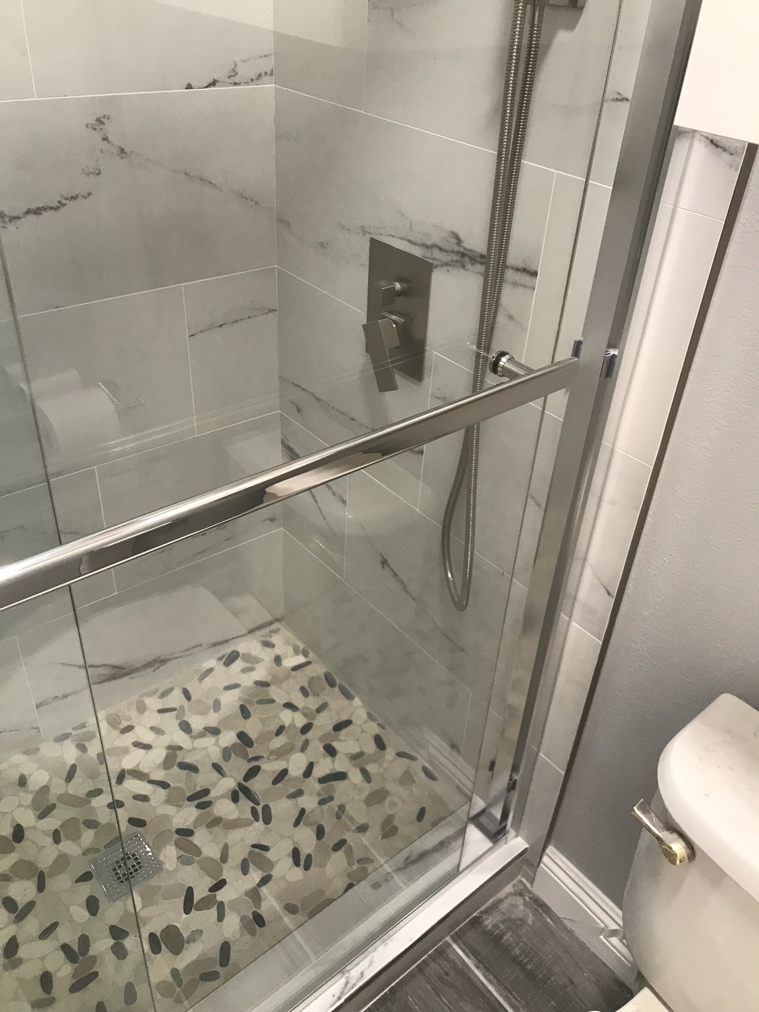 capital-series-bypass-shower-door-shower-doors-las-vegas