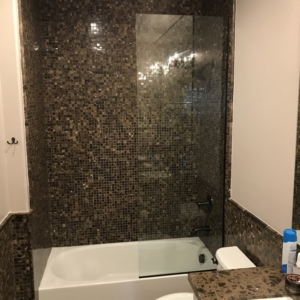 Bath Tub Shower Doors Las Vegas